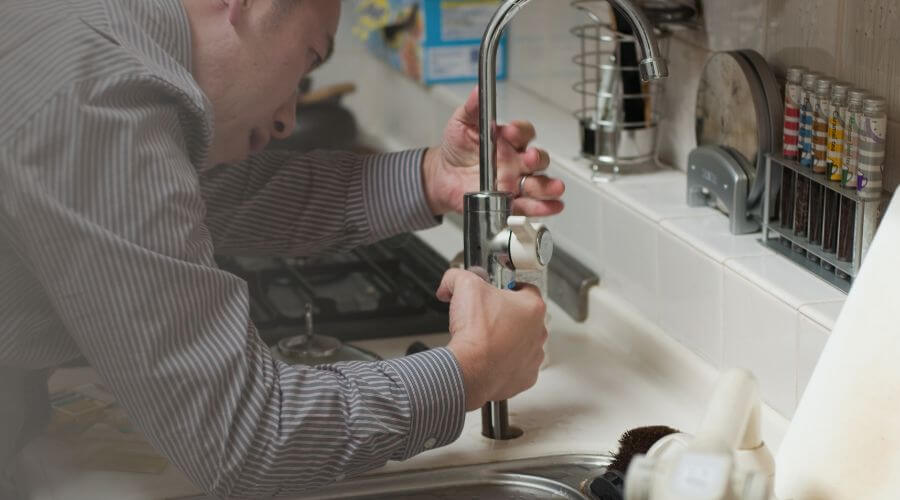 Expert burst pipe repair services in Bryantown, MD